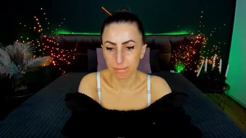 rebecca_diamonds online show from 03.04.26