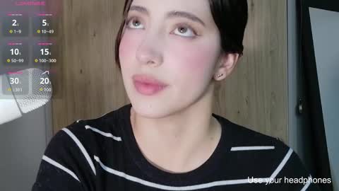 rebeccawhite_meow online show from 12.04.25