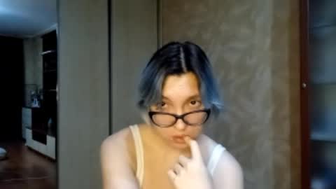 Snapshot of rebeckaaspinwall chatting on 02.09.26 Zoe online show from 02.09.26