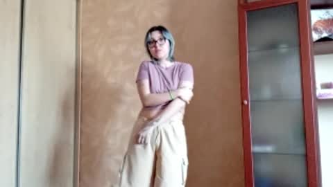 Snapshot of rebeckaaspinwall chatting on 03.09.26 Zoe online show from 03.09.26