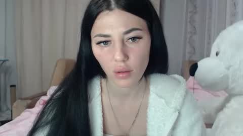 Snapshot of rebeka_08 chatting on 10.13.25 Rebeka 08 online show from 10.13.25