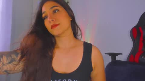 Snapshot of rebellust chatting on 11.10.25 rebellust online show from 11.10.25