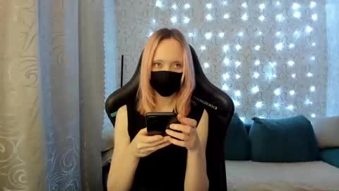 RebesaOlset online show from 12.11.24