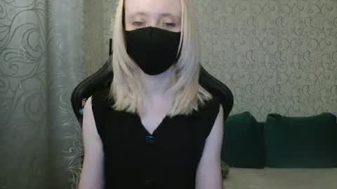 RebesaOlset online show from 12.29.24