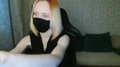 RebesaOlset online show from 02.19.25