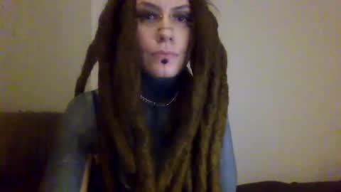 red_eyed_roze online show from 01.30.25