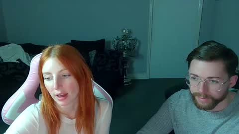 Red -  online show from 01.15.25