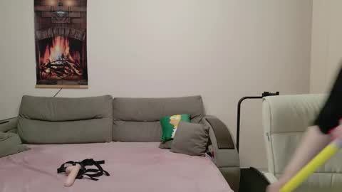 Lisa online show from 10.23.25