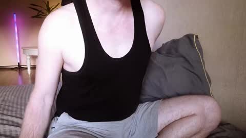 Snapshot of red_guy1 chatting on 09.29.25 Sean Fire online show from 09.29.25