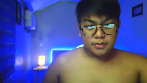 Snapshot of red_iibraxx chatting on 12.05.25 Red Libra online show from 12.05.25