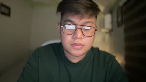 Snapshot of red_iibraxx chatting on 02.12.26 Red Libra online show from 02.12.26