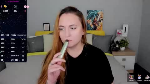 Lessy Fox online show from 09.15.25