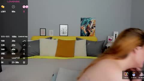 Lessy Fox online show from 10.09.25