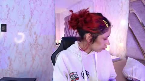 red_pandaa online show from 01.10.26