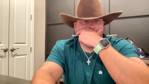 Snapshot of redbull1414 chatting on 12.18.24 RedBull online show from 12.18.24