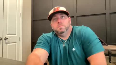 Snapshot of redbull1414 chatting on 01.12.25 RedBull online show from 01.12.25