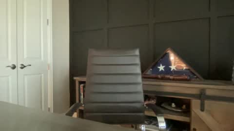 Snapshot of redbull1414 chatting on 09.15.25 RedBull online show from 09.15.25