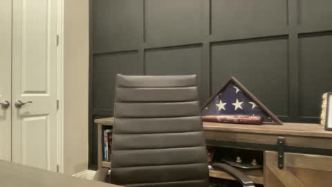 Snapshot of redbull1414 chatting on 10.07.25 RedBull online show from 10.07.25