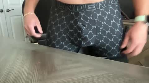 Snapshot of redbull1414 chatting on 10.11.25 RedBull online show from 10.11.25