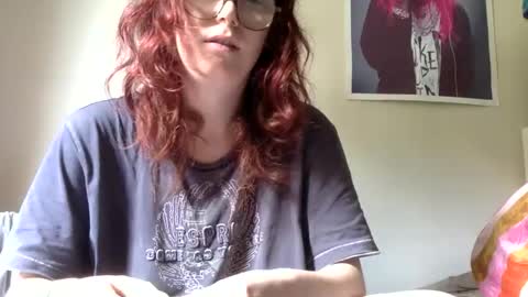 Snapshot of redcassie666 chatting on 05.11.26 redcassie666 online show from 05.11.26
