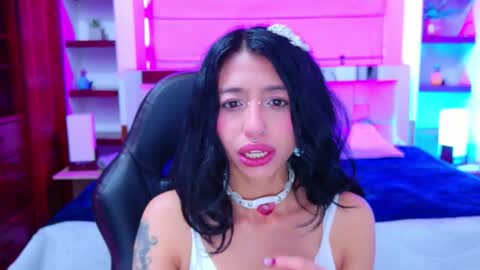 Snapshot of redhotter_ chatting on 10.17.25 Lili Lopez online show from 10.17.25