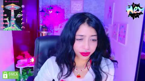 Lili Lopez online show from 11.03.25