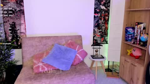 Lu Independiet model online show from 01.31.25