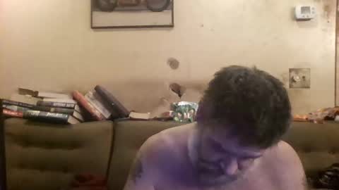 Snapshot of redmud3 chatting on 11.16.25 redmud3 online show from 11.16.25