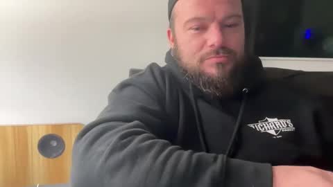 Snapshot of redrover69420 chatting on 10.25.25 redrover69420 online show from 10.25.25