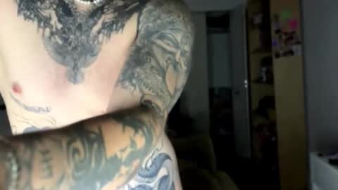 Snapshot of redrumbackwards chatting on 12.03.25 redrum online show from 12.03.25