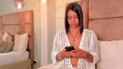 Snapshot of regina_noctixx chatting on 07.16.26 Regina online show from 07.16.26