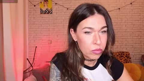 ReginaHawkinss online show from 11.04.25