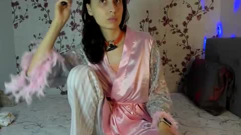 Alisa online show from 10.19.25