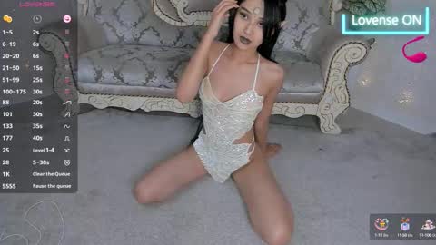 Snapshot of rei_ramiki chatting on 09.18.25 Rei online show from 09.18.25