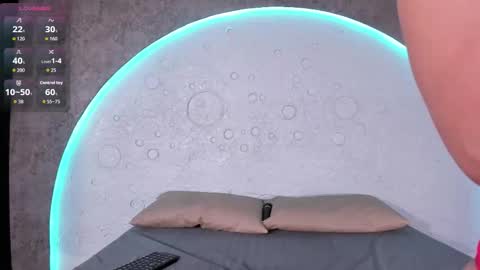 reiinachloe online show from 10.11.25