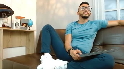   REIKO  online show from 03.10.25