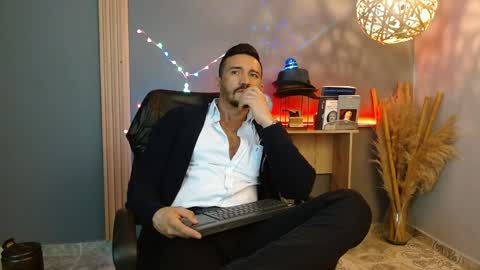   REIKO  online show from 03.30.26