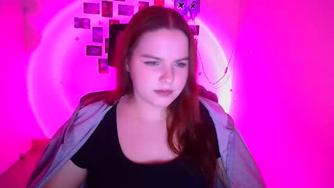 Reina online show from 02.06.26