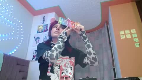 Snapshot of reiv_femboy chatting on 10.08.25 reiv_femboy online show from 10.08.25