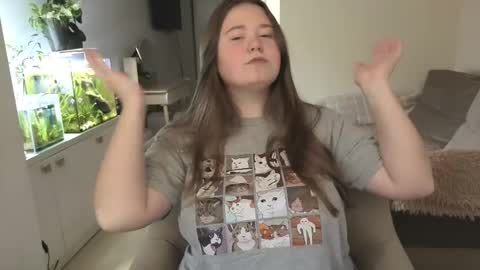 Snapshot of remirann_ chatting on 11.10.25 Ann OF - remirann21 online show from 11.10.25