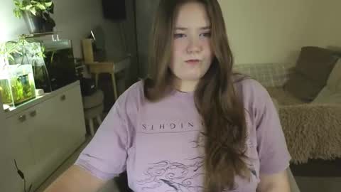 Snapshot of remirann_ chatting on 11.20.25 Ann OF - remirann21 online show from 11.20.25