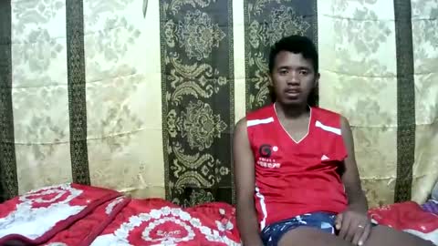 Snapshot of remixstboy chatting on 01.15.25 remixstboy online show from 01.15.25