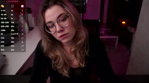 Snapshot of remywild chatting on 10.31.25 RemyWild online show from 10.31.25