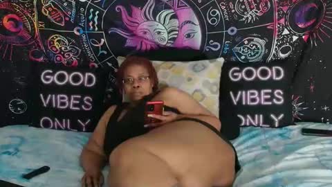 RenaeCumsAlot online show from 04.18.26