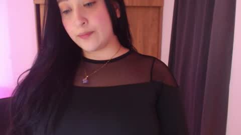Snapshot of renata_ruiz chatting on 07.13.26 online show from 07.13.26