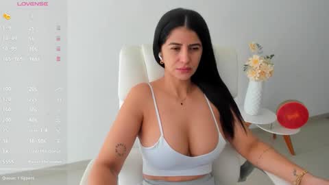 RENATA online show from 10.10.25
