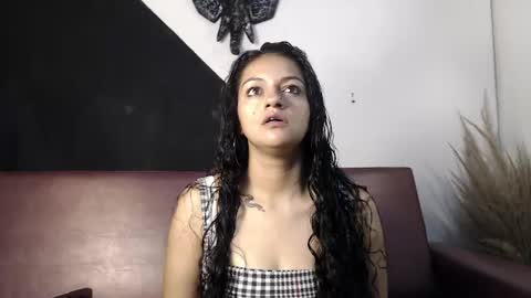 Snapshot of renata_voss chatting on 08.04.26 renata_voss online show from 08.04.26