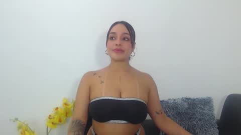 renatabrownn28 online show from 06.02.26