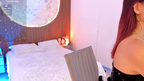 Snapshot of renatamason chatting on 05.31.26 Renata online show from 05.31.26