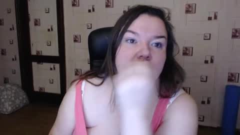 renataoia online show from 12.08.24